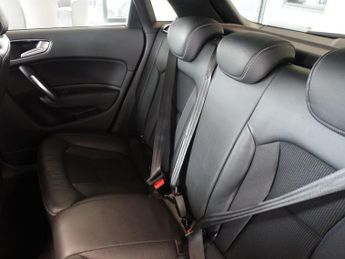 AUDI A1 1.4 TFSI S line Sportback 5dr Petrol S Tronic Euro 6 (s/s) (Nav)