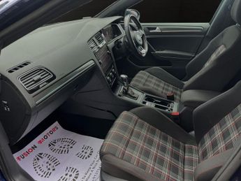 VOLKSWAGEN GOLF 2.0 TSI GTI Hatchback 5dr Petrol DSG Euro 6 (s/s) (230 ps)