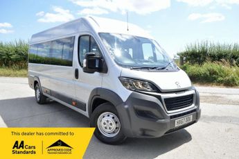 Peugeot Boxer 2.0 BlueHDi 440 Window Van 4dr Diesel Manual L4 H2 Euro 6 (130 p