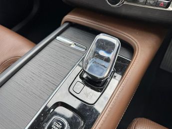 VOLVO XC90 2.0h T8 Twin Engine 11.6kWh Inscription Pro SUV 5dr Petrol Plug-