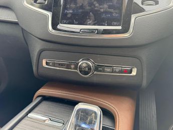 VOLVO XC90 2.0h T8 Twin Engine 11.6kWh Inscription Pro SUV 5dr Petrol Plug-