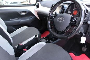 TOYOTA AYGO 1.0 VVT-i x-style Hatchback 5dr Petrol x-shift Euro 6 (68 ps)