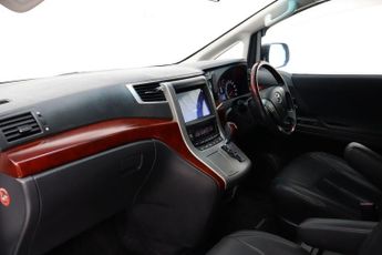 TOYOTA ALPHARD 2009 Toyota Alphard Ah20 2.4 168 BHP car play