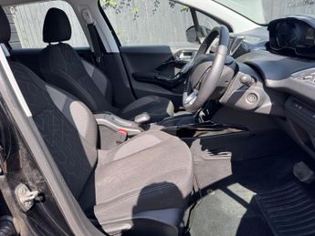 PEUGEOT 2008 1.2 PureTech GPF Active SUV 5dr Petrol EAT Euro 6 (s/s) 