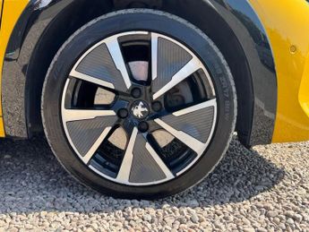 PEUGEOT E-208 50kWh GT Premium Hatchback 5dr Electric Auto 