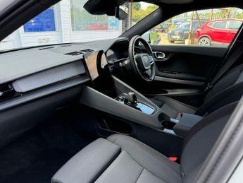 POLESTAR POLESTAR 2 Dual Motor 78kWh Long Range Plus Pilot Fastback 5dr Electric Aut