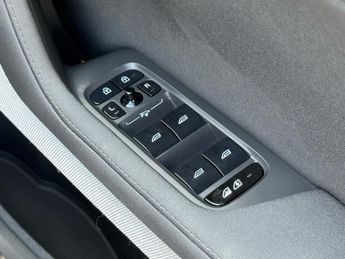 POLESTAR POLESTAR 2 Dual Motor 78kWh Long Range Plus Pilot Fastback 5dr Electric Aut