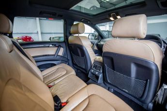 AUDI Q7 3.0 TDI V6 S line Plus SUV 5dr Diesel Tiptronic quattro Euro 5 (