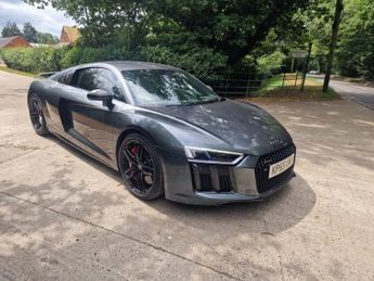 Audi R8 5.2 FSI V10 Plus Coupe 2dr Petrol S Tronic quattro Euro 6 (s/s) 