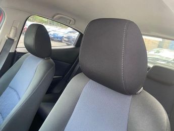 MAZDA MAZDA2 1.5 SKYACTIV-G Sports Launch Edition Hatchback 5dr Petrol Manual