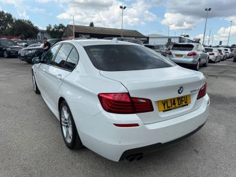 BMW 5 SERIES 2.0 520d M Sport Saloon 4dr Diesel Auto-FINISHED IN ALPINE WHITE