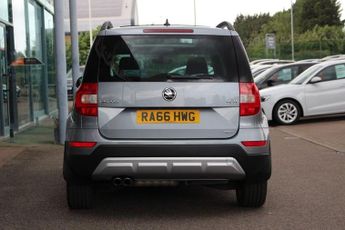 SKODA YETI 2.0 TDI SE L Outdoor 5dr Diesel DSG 4WD Euro 6 (s/s) (150 ps)