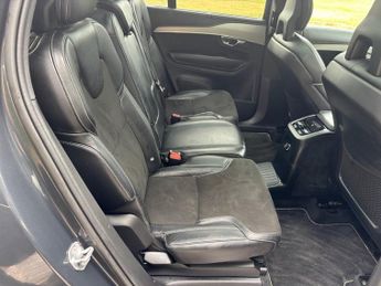 VOLVO XC90 2.0h T8 Twin Engine 11.6kWh R-Design Pro SUV 5dr Petrol Plug-in 