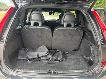 VOLVO XC90 2.0h T8 Twin Engine 11.6kWh R-Design Pro SUV 5dr Petrol Plug-in 