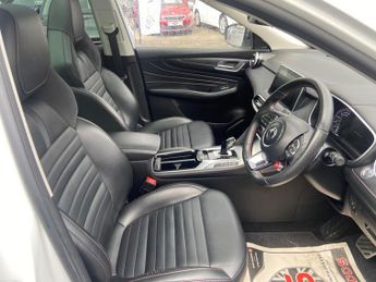 MG MG HS 1.5 T-GDI Exclusive SUV 5dr Petrol DCT Euro 6 (s/s) (162 ps)