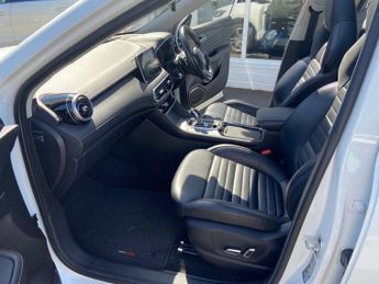 MG MG HS 1.5 T-GDI Exclusive SUV 5dr Petrol DCT Euro 6 (s/s) (162 ps)
