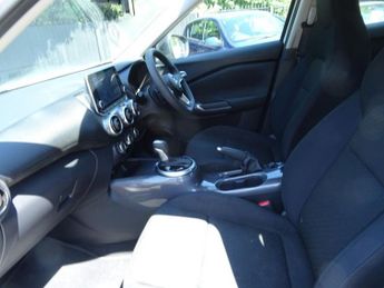 NISSAN JUKE 1.0 DIG-T Acenta SUV 5dr Petrol DCT Auto Euro 6 (s/s) (114 ps)