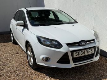 Ford Focus 1.6 Zetec Hatchback 5dr Petrol Manual Euro 5 (105 ps)