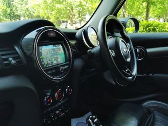 MINI HATCH 1.5 Cooper Exclusive Hatchback 5dr Petrol Steptronic Euro 6 (s/s