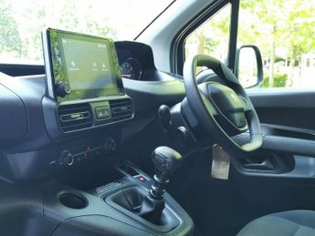 PEUGEOT PARTNER 1.5 BlueHDi 1000 Professional Premium + Standard Panel Van 5dr D