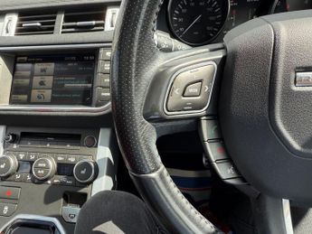 LAND ROVER RANGE ROVER EVOQUE 2.2 SD4 Dynamic SUV 5dr Diesel Auto 4WD Euro 5 (190 ps)