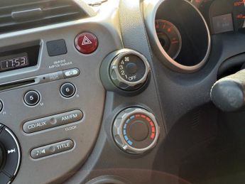 HONDA JAZZ 1.2 i-VTEC S Hatchback 5dr Petrol Manual Euro 4 (90 ps)