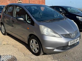 HONDA JAZZ 1.2 i-VTEC S Hatchback 5dr Petrol Manual Euro 4 (90 ps)