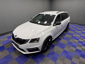 SKODA OCTAVIA 2.0 TDI vRS Estate 5dr Diesel DSG Euro 6 (s/s) (184 ps)