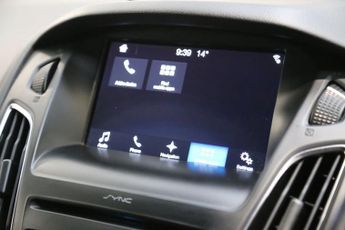 FORD FOCUS 2.0 TDCi ST-3 Hatchback 5dr Diesel Manual Euro 6 (s/s) (185 ps)