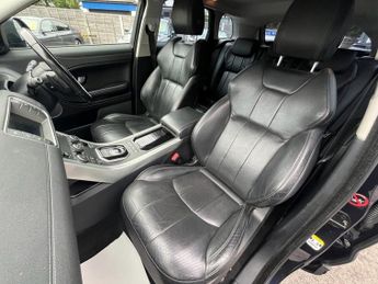 LAND ROVER RANGE ROVER EVOQUE 2.0 TD4 SE Tech SUV 5dr Diesel Auto 4WD Euro 6 (s/s) (180 ps)