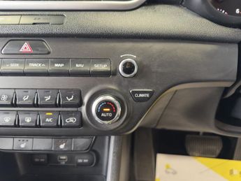 KIA SPORTAGE 1.6 CRDi 2 SUV 5dr Diesel DCT Euro 6 (s/s) (134 bhp)