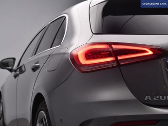 MERCEDES-BENZ A-CLASS 1.3 A200 AMG Line (Executive) Hatchback 5dr Petrol 7G-DCT Euro 6