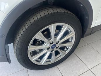 FORD KUGA 1.5 TDCi EcoBlue Titanium Edition SUV 5dr Diesel Manual Euro 6 (