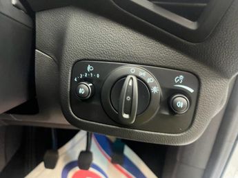 FORD KUGA 1.5 TDCi EcoBlue Titanium Edition SUV 5dr Diesel Manual Euro 6 (