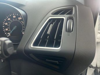 FORD KUGA 1.5 TDCi EcoBlue Titanium Edition SUV 5dr Diesel Manual Euro 6 (
