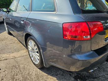 AUDI A4 AVANT 2.0 TDI SE Estate 5dr Diesel CVT (167 g/km, 138 bhp)