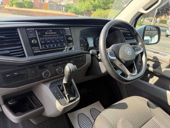VOLKSWAGEN TRANSPORTER 2.0 TDI T28 Highline Panel Van 5dr Diesel DSG FWD LWB Euro 6 (s/