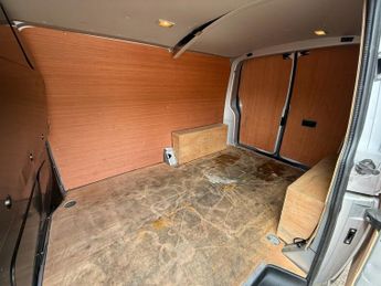 VOLKSWAGEN TRANSPORTER 2.0 BiTDI T30 BlueMotion Tech Highline Panel Van 5dr Diesel DSG