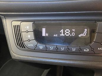SEAT IBIZA 1.2 TSI SE Hatchback 5dr Petrol DSG Euro 5 (105 ps)