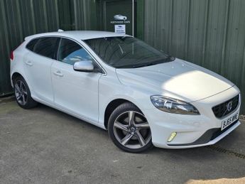 Volvo V40 2.0 D2 R-Design Nav Hatchback 5dr Diesel Manual Euro 6 (s/s) (12