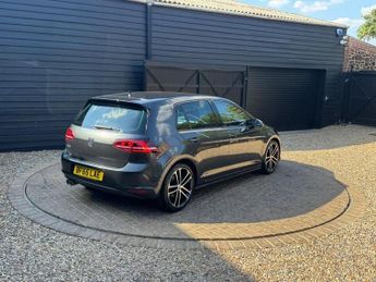VOLKSWAGEN GOLF 2.0 TDI BlueMotion Tech GTD Hatchback 5dr Diesel DSG Euro 6 (s/s