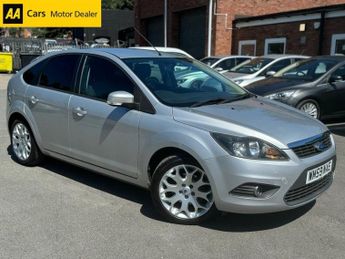 Ford Focus 1.6 Zetec Hatchback 5dr Petrol Manual (161 g/km, 99 bhp)