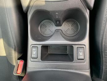 NISSAN X-TRAIL 1.6 dCi Tekna SUV 5dr Diesel XTRON Euro 6 (s/s) (130 ps)