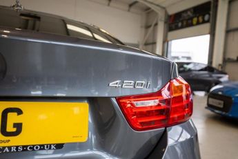 BMW 4 SERIES 2.0 420i Luxury Coupe 2dr Petrol Auto Euro 6 (s/s) (184 ps)
