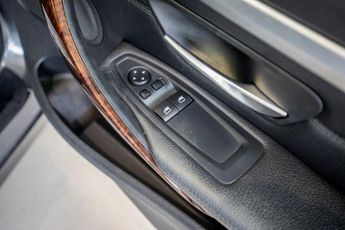 BMW 4 SERIES 2.0 420i Luxury Coupe 2dr Petrol Auto Euro 6 (s/s) (184 ps)