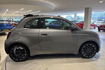 FIAT 500e C 42kWh La Prima Convertible 2dr Electric Auto (118 ps) 1 Owner, T
