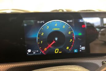 MERCEDES-BENZ CLA 1.3 CLA200 AMG Line Coupe 4dr Petrol 7G-DCT Euro 6 (s/s) (163 ps
