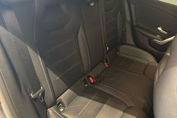 MERCEDES-BENZ CLA 1.3 CLA200 AMG Line Coupe 4dr Petrol 7G-DCT Euro 6 (s/s) (163 ps