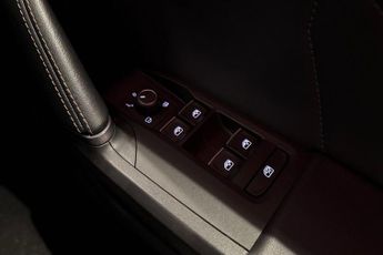 CUPRA LEON 2.0 TSI VZ1 Hatchback 5dr Petrol DSG Euro 6 (s/s) (245 ps) 1 Own