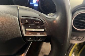 HYUNDAI KONA 1.0 T-GDi Blue Drive Premium SUV 5dr Petrol Manual Euro 6 (s/s) 